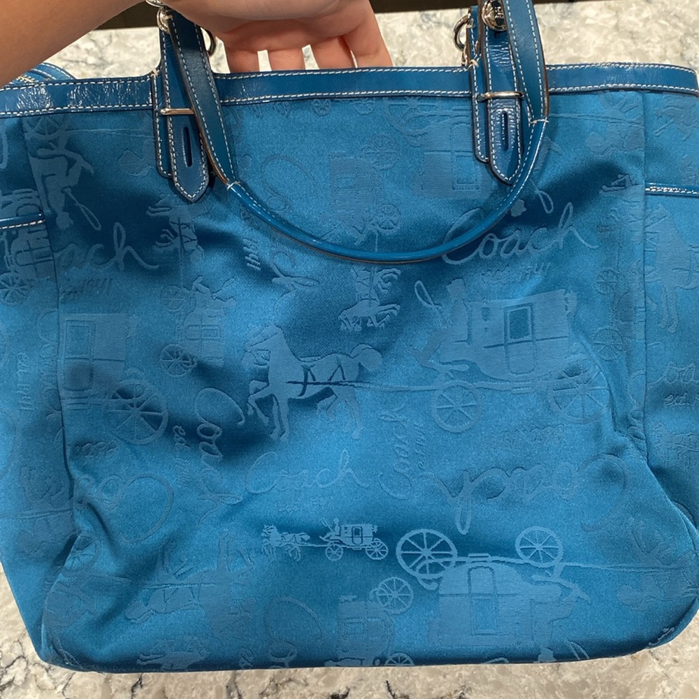 Coach Purse - Picture 3 of 6